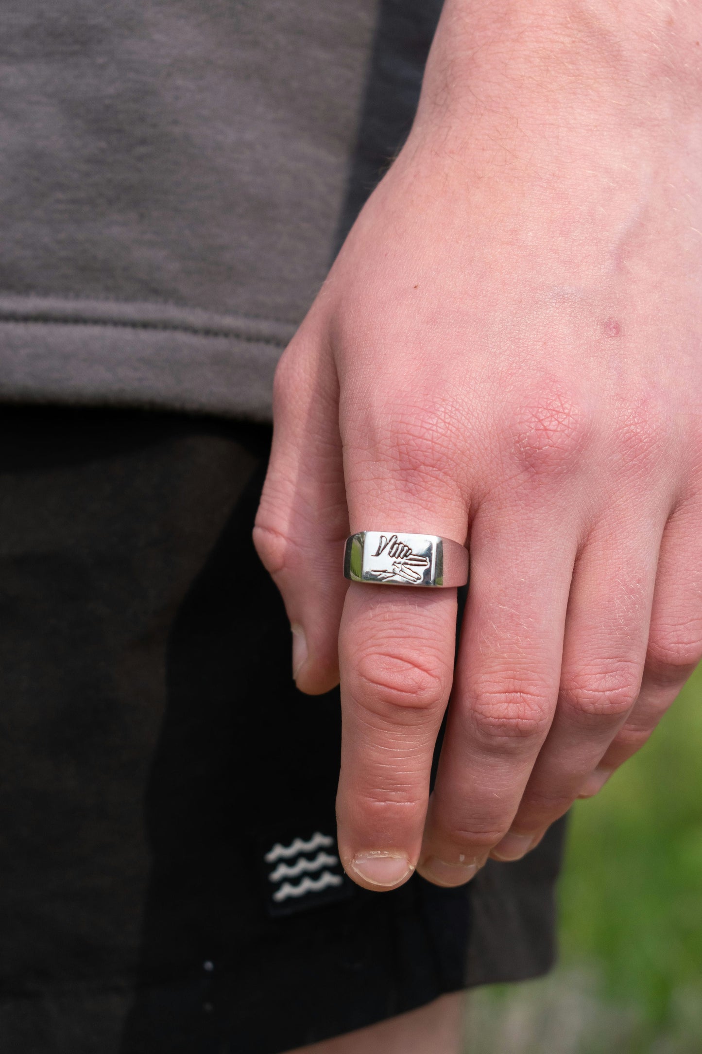 Divine Dogs - Ring