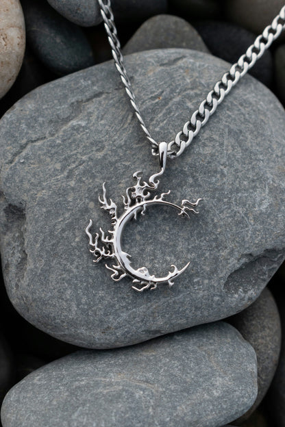 Crimson Moon - Necklace